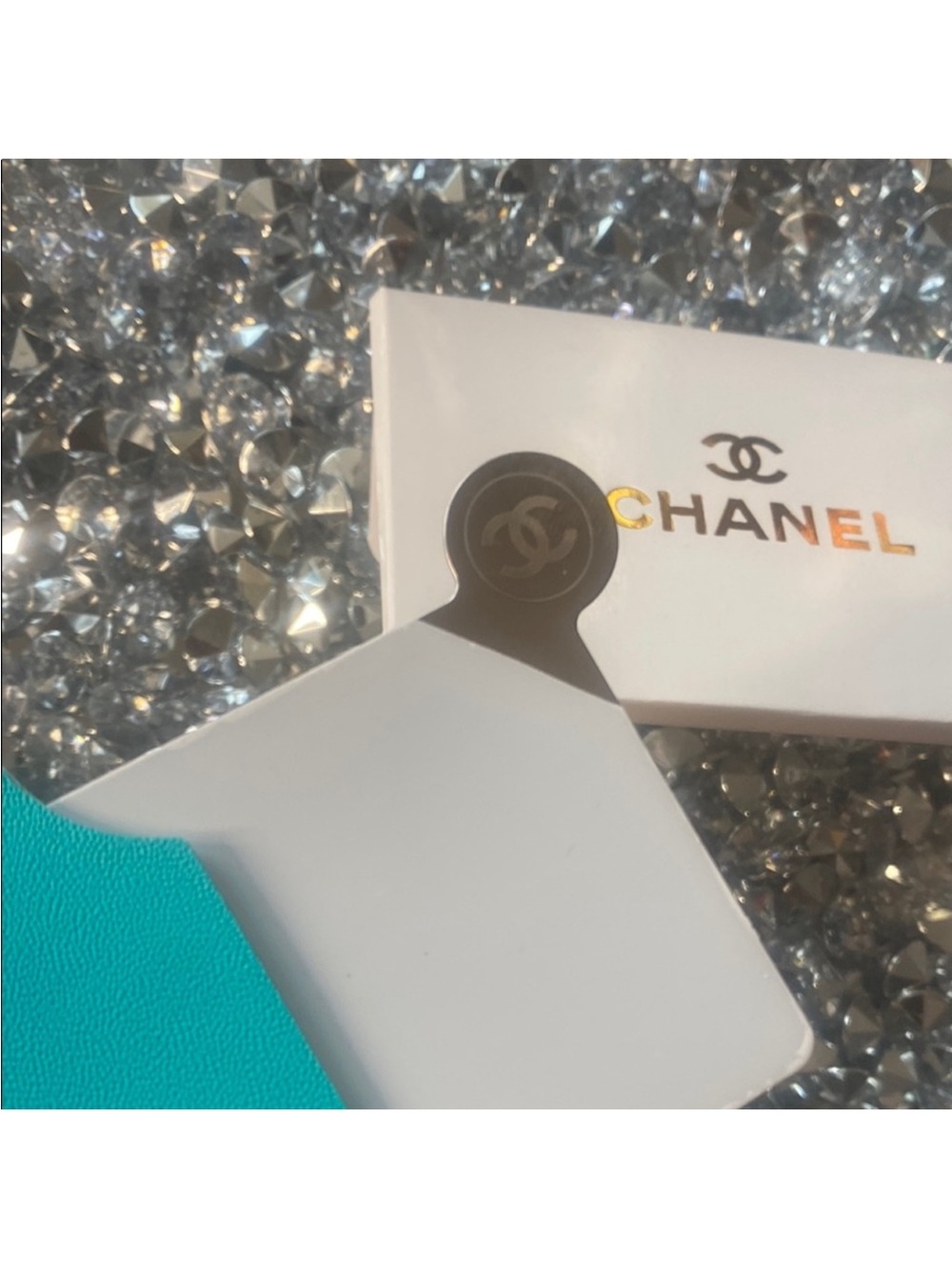 Chanel Mirror - Picture 7 of 9